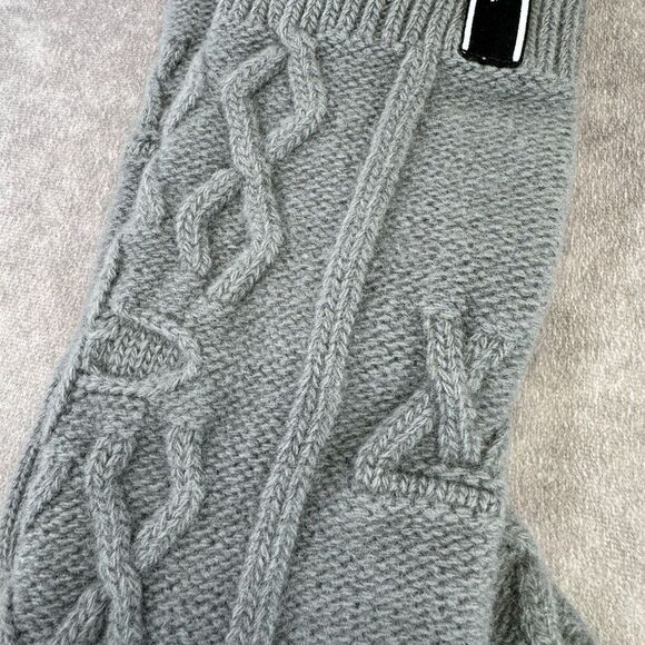 Men’s Louis Vuitton Gray Cable Knit Wool Socks NEW - Picture 9 of 11
